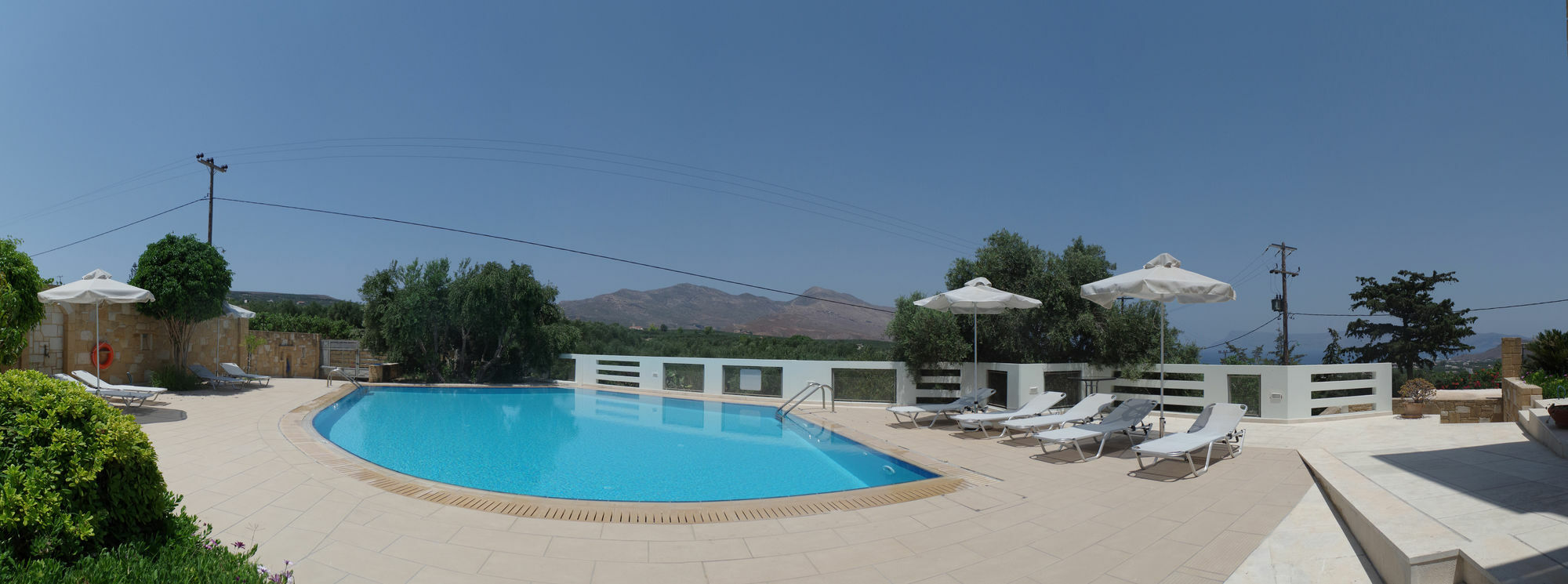 Thealia Apartment Karefiliana Bagian luar foto