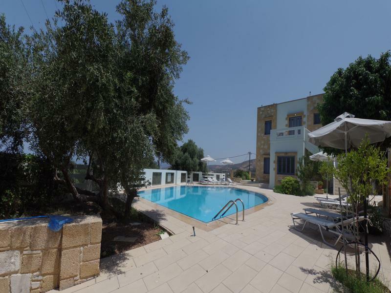 Thealia Apartment Karefiliana Bagian luar foto